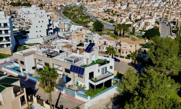 Herverkoop - 3. Halfvrijstaand huis - Orihuela Costa - Costa Blanca Zuid