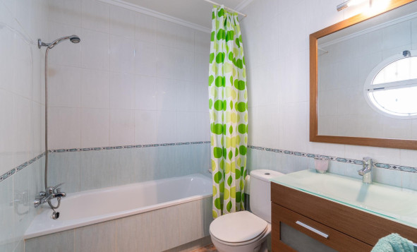 Herverkoop - 3. Halfvrijstaand huis - Orihuela Costa - Costa Blanca Zuid