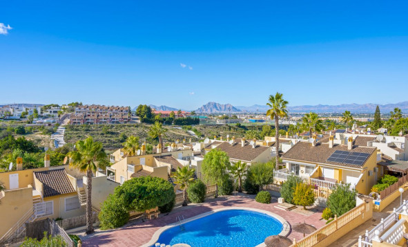 Herverkoop - 4. Halfvrijstaande villa - Benijofar - Costa Blanca Zuid