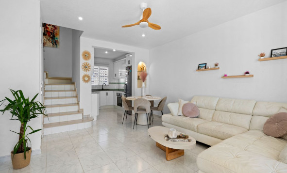 Herverkoop - 4. Halfvrijstaande villa - Benijofar - Costa Blanca Zuid