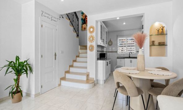 Herverkoop - 4. Halfvrijstaande villa - Benijofar - Costa Blanca Zuid