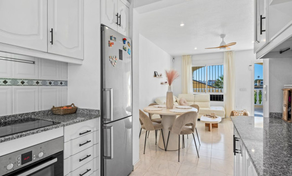 Herverkoop - 4. Halfvrijstaande villa - Benijofar - Costa Blanca Zuid