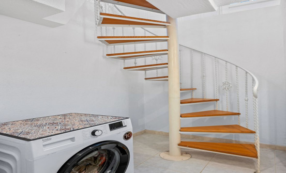 Herverkoop - 4. Halfvrijstaande villa - Benijofar - Costa Blanca Zuid