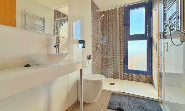 Herverkoop - 1. Appartement / flat - Torrevieja - Costa Blanca Zuid