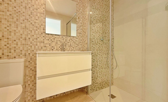 Herverkoop - 1. Appartement / flat - Torrevieja - Costa Blanca Zuid