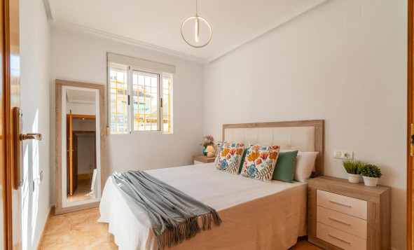 Reventa - 3. Casa pareada - Torrevieja - Costa Blanca Sur