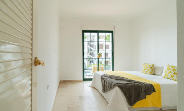 Herverkoop - 3. Halfvrijstaand huis - Orihuela Costa - Costa Blanca Zuid