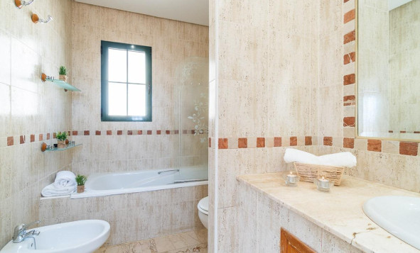 Herverkoop - 3. Halfvrijstaand huis - Orihuela Costa - Costa Blanca Zuid