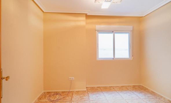 Herverkoop - 1. Appartement / flat - Torrevieja - Costa Blanca Zuid