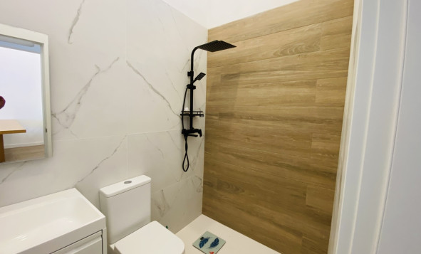 Herverkoop - 1. Appartement / flat - Playa Flamenca - Costa Blanca Zuid