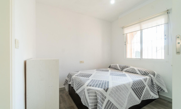 Herverkoop - 1. Appartement / flat - Torrevieja - Costa Blanca Zuid