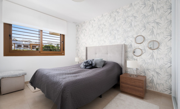 Reventa - 1. Apartamento / piso - Los Dolses - Costa Blanca Sur