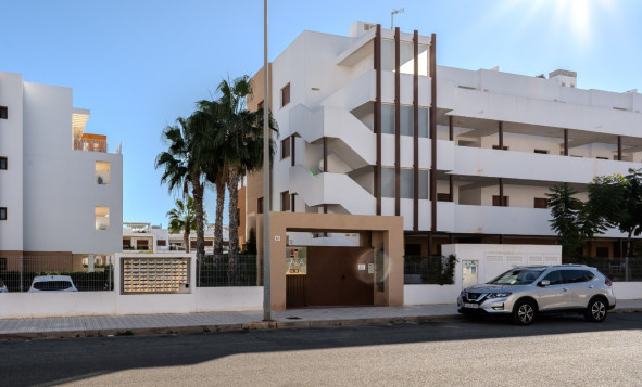 Reventa - 1. Apartamento / piso - Los Dolses - Costa Blanca Sur