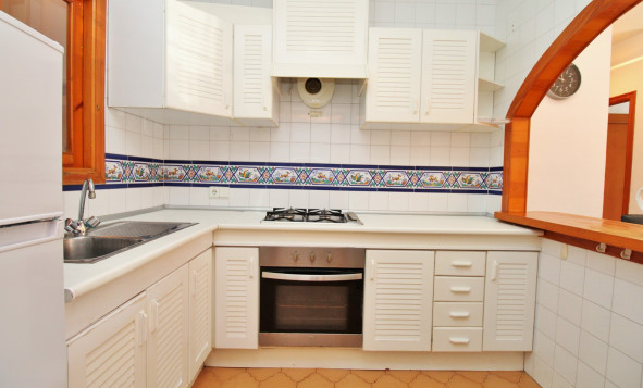 Herverkoop - 1. Appartement / flat - Villamartin - Costa Blanca Zuid