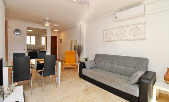 Herverkoop - 1. Appartement / flat - Villamartin - Costa Blanca Zuid