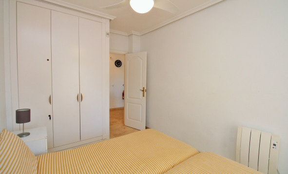 Herverkoop - 1. Appartement / flat - Villamartin - Costa Blanca Zuid