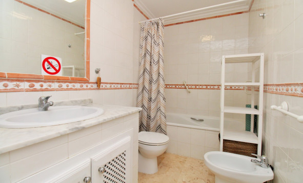 Herverkoop - 1. Appartement / flat - Villamartin - Costa Blanca Zuid