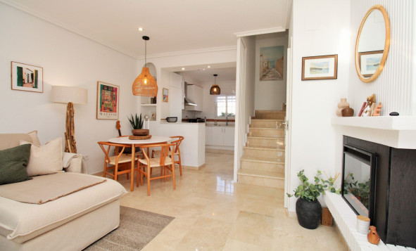 Reventa - 2. Chalet adosado - Villamartin - Costa Blanca Sur