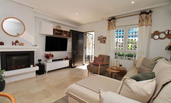 Reventa - 2. Chalet adosado - Villamartin - Costa Blanca Sur