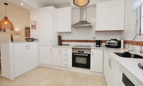 Reventa - 2. Chalet adosado - Villamartin - Costa Blanca Sur