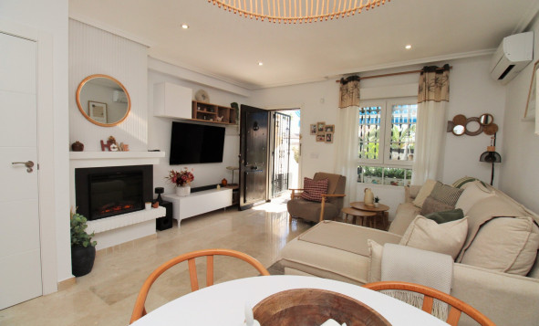 Reventa - 2. Chalet adosado - Villamartin - Costa Blanca Sur