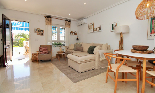 Reventa - 2. Chalet adosado - Villamartin - Costa Blanca Sur