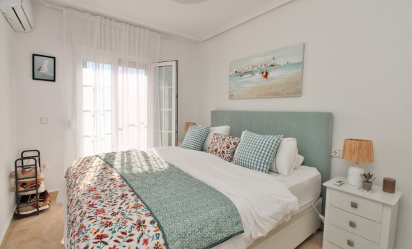 Reventa - 2. Chalet adosado - Villamartin - Costa Blanca Sur