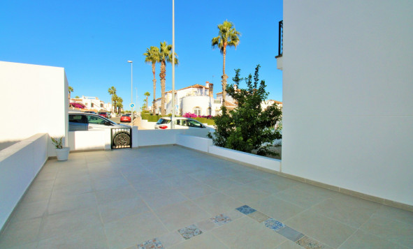 Reventa - 2. Chalet adosado - Villamartin - Costa Blanca Sur