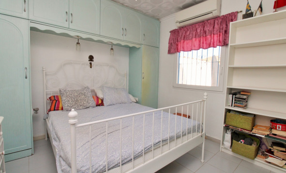 Herverkoop - 3. Halfvrijstaand huis - Torrevieja - Costa Blanca Zuid