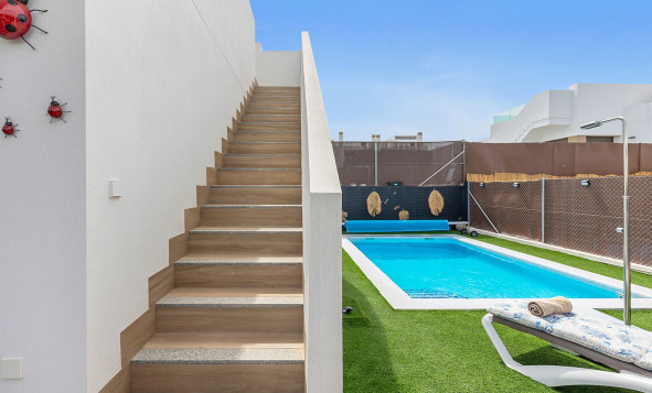 Herverkoop - 3. Halfvrijstaand huis - Vistabella Golf - Costa Blanca Zuid