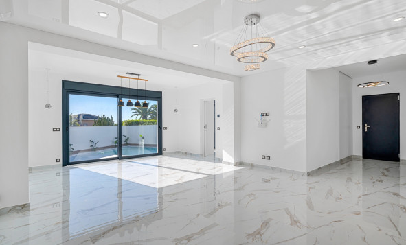 Herverkoop - 3. Halfvrijstaand huis - Ciudad Quesada - Costa Blanca Zuid