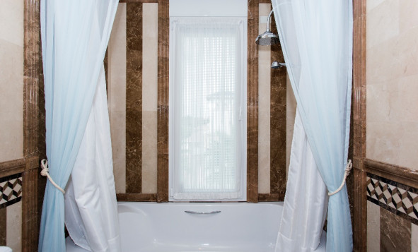 Herverkoop - 3. Halfvrijstaand huis - Cabo Roig - Costa Blanca Zuid