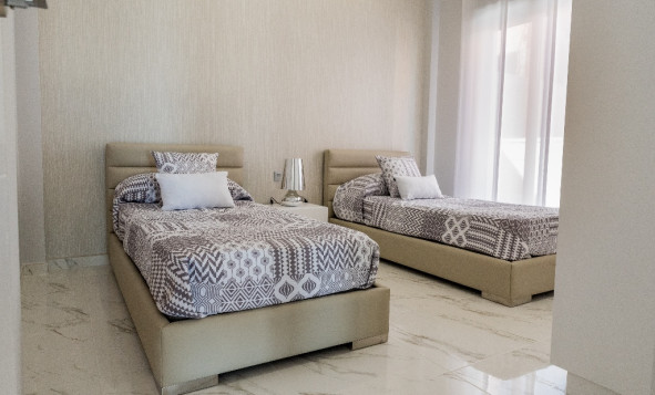 Nieuwbouw woningen - 3. Halfvrijstaand huis - Villamartin - Costa Blanca Zuid