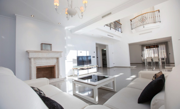 Herverkoop - 3. Halfvrijstaand huis - Cabo Roig - Costa Blanca Zuid