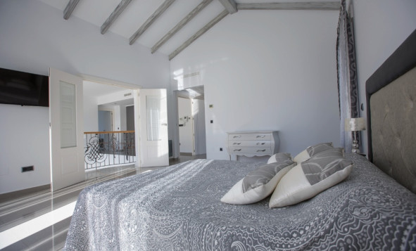 Herverkoop - 3. Halfvrijstaand huis - Cabo Roig - Costa Blanca Zuid