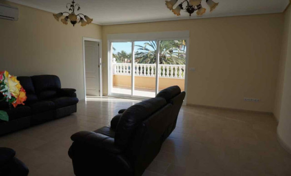 Herverkoop - 3. Halfvrijstaand huis - Cabo Roig - Costa Blanca Zuid