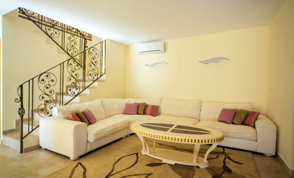 Herverkoop - 3. Halfvrijstaand huis - Cabo Roig - Costa Blanca Zuid