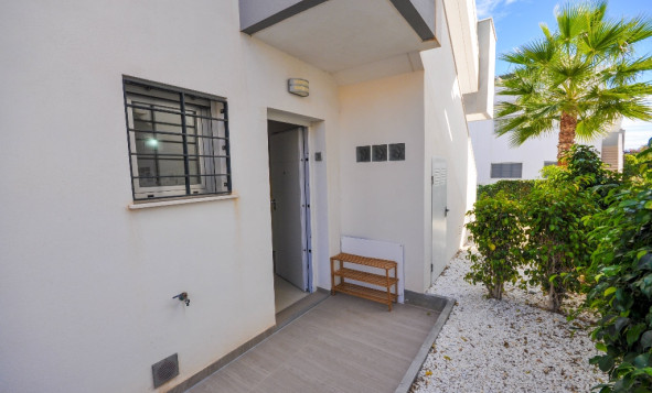 Herverkoop - 1. Appartement / flat - Punta Prima - Costa Blanca Zuid