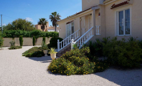 Resale - 7. Finca / Country property - Catral - Costa Blanca South