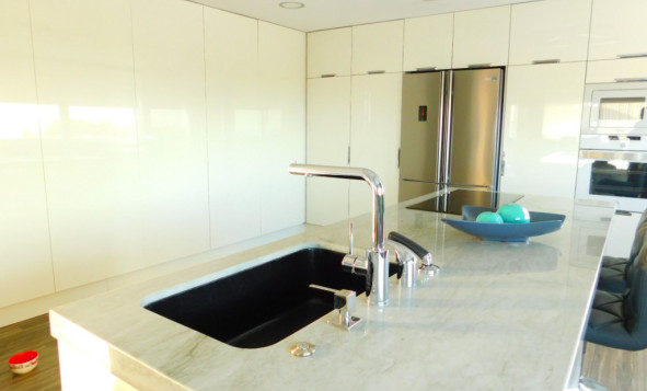 Herverkoop - 3. Halfvrijstaand huis - Guardamar del Segura - Costa Blanca Zuid