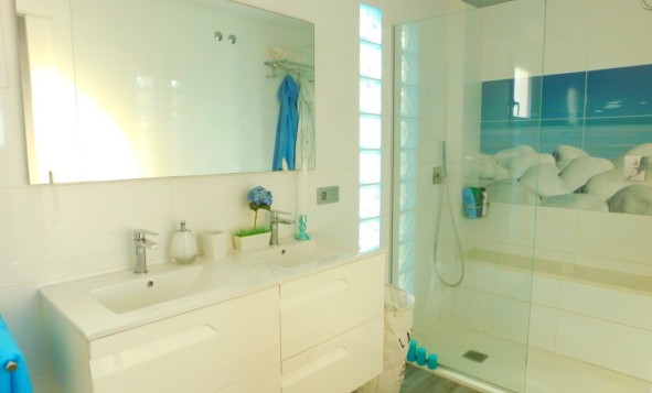 Herverkoop - 3. Halfvrijstaand huis - Guardamar del Segura - Costa Blanca Zuid