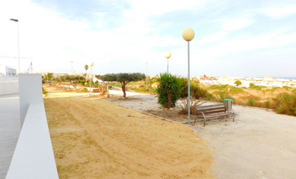 Herverkoop - 3. Halfvrijstaand huis - Guardamar del Segura - Costa Blanca Zuid