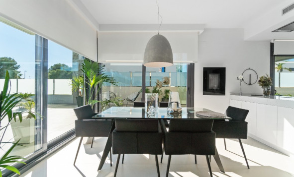 Herverkoop - 3. Halfvrijstaand huis - Dehesa de Campoamor - Costa Blanca Zuid