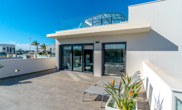 Herverkoop - 3. Halfvrijstaand huis - Dehesa de Campoamor - Costa Blanca Zuid