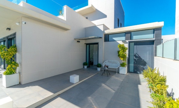 Herverkoop - 3. Halfvrijstaand huis - Dehesa de Campoamor - Costa Blanca Zuid