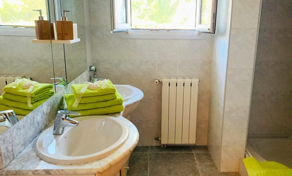 Herverkoop - 3. Halfvrijstaand huis - Jávea - Costa Blanca Noord