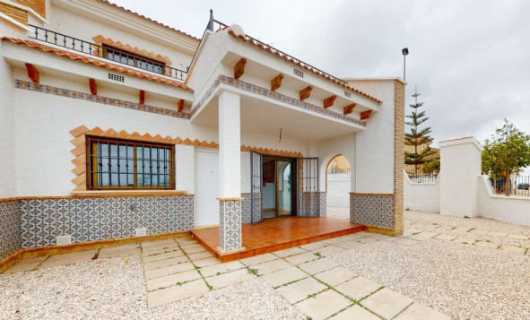Nieuwbouw woningen - 3. Halfvrijstaand huis - San Miguel de Salinas - Costa Blanca Zuid