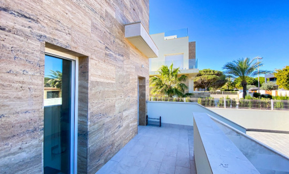 Herverkoop - 3. Halfvrijstaand huis - La Zenia - Costa Blanca Zuid