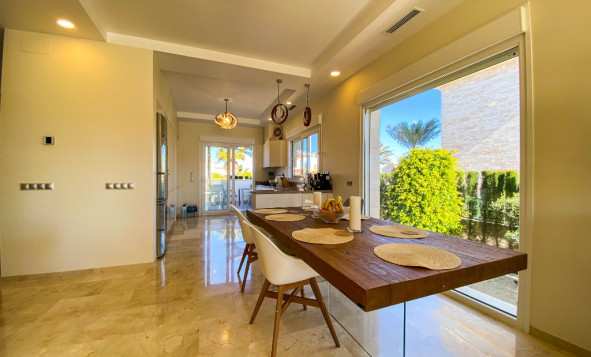 Herverkoop - 3. Halfvrijstaand huis - La Zenia - Costa Blanca Zuid