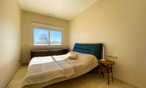 Herverkoop - 3. Halfvrijstaand huis - La Zenia - Costa Blanca Zuid